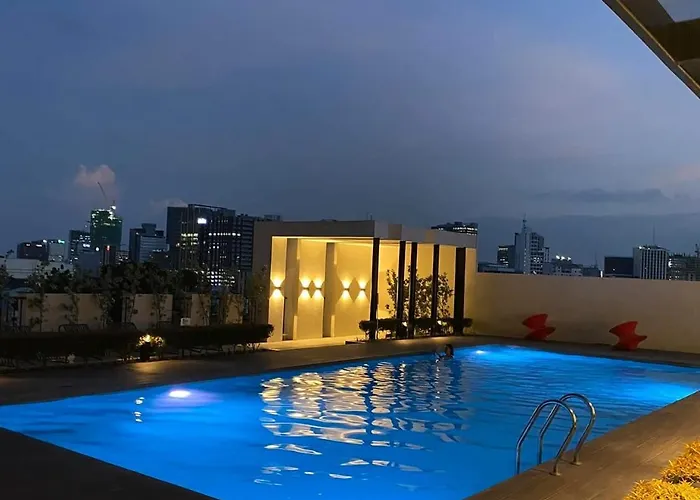 Minimalist Unit In The Heart Of At The Median Cebu